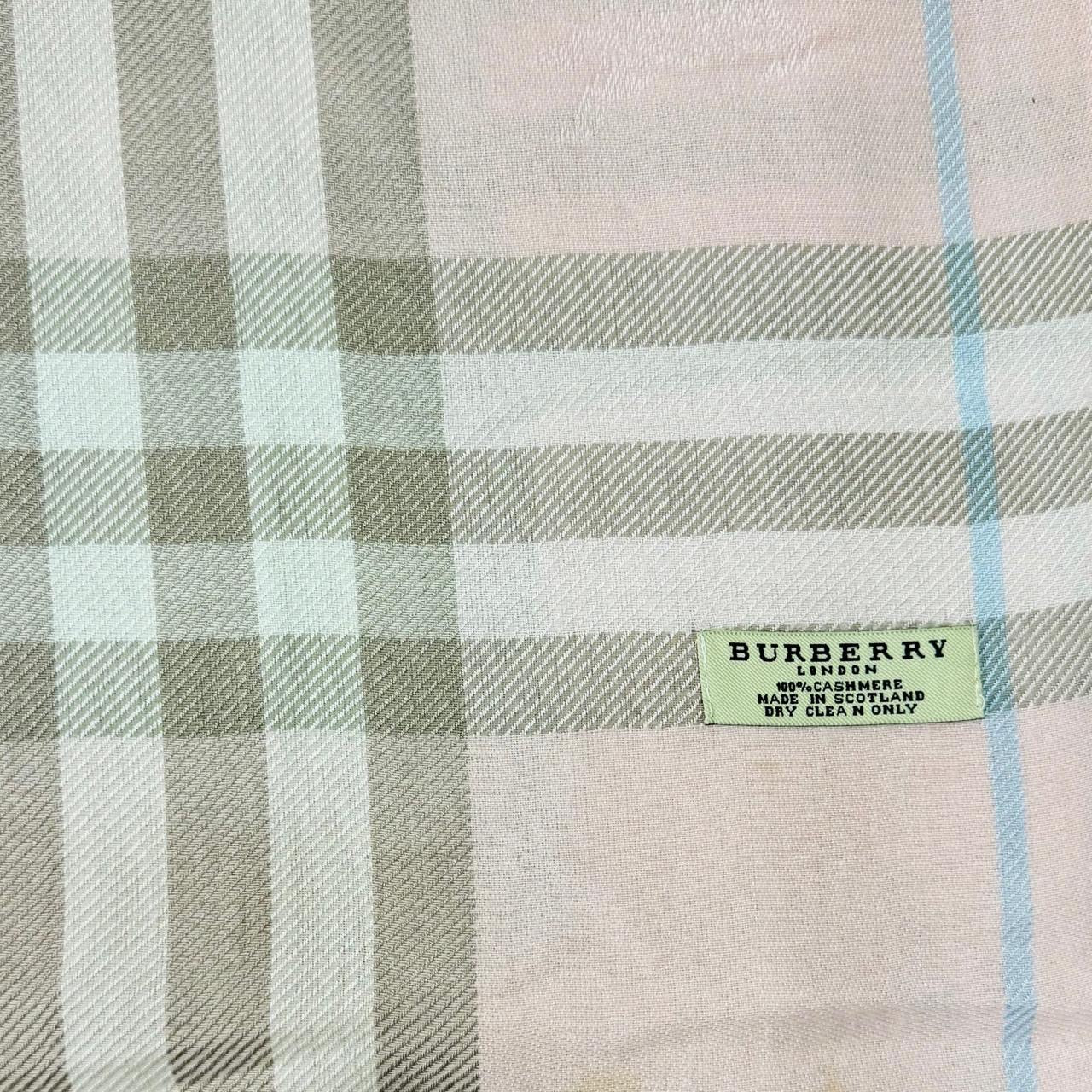 Burberry Pink Nova Check Shawl - 100% Cashmere/Wool (0026)
