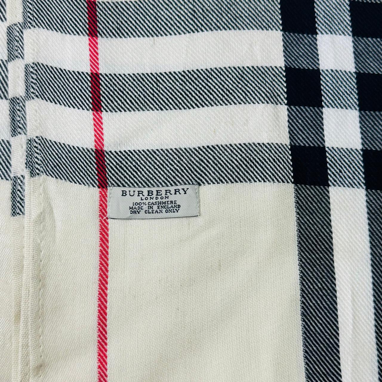 Burberry Off-White Nova Check Shawl - 100% Cashmere (0010)