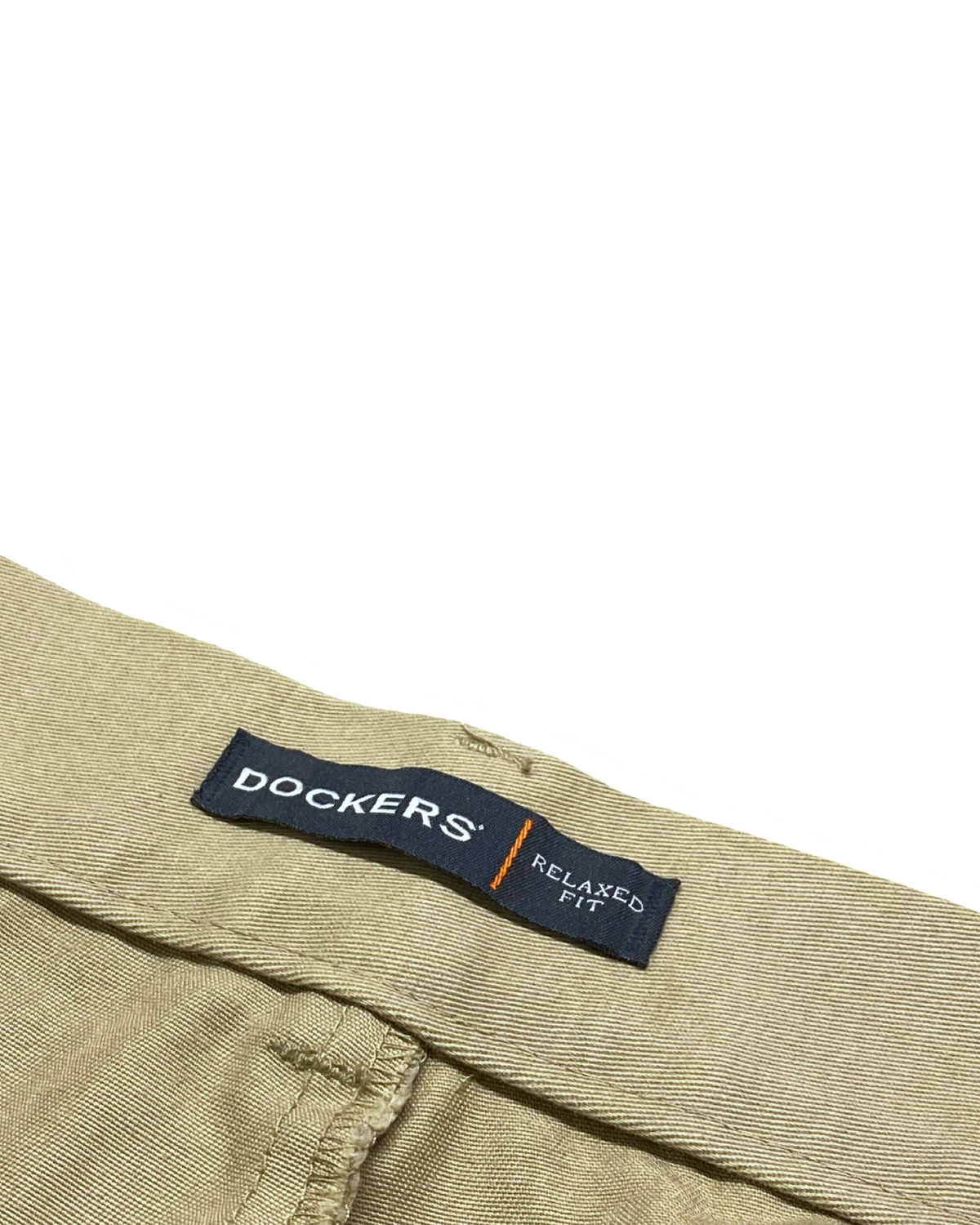 Dockers Classic Fit Pleated Chinos | Waist 32” | Length 45”