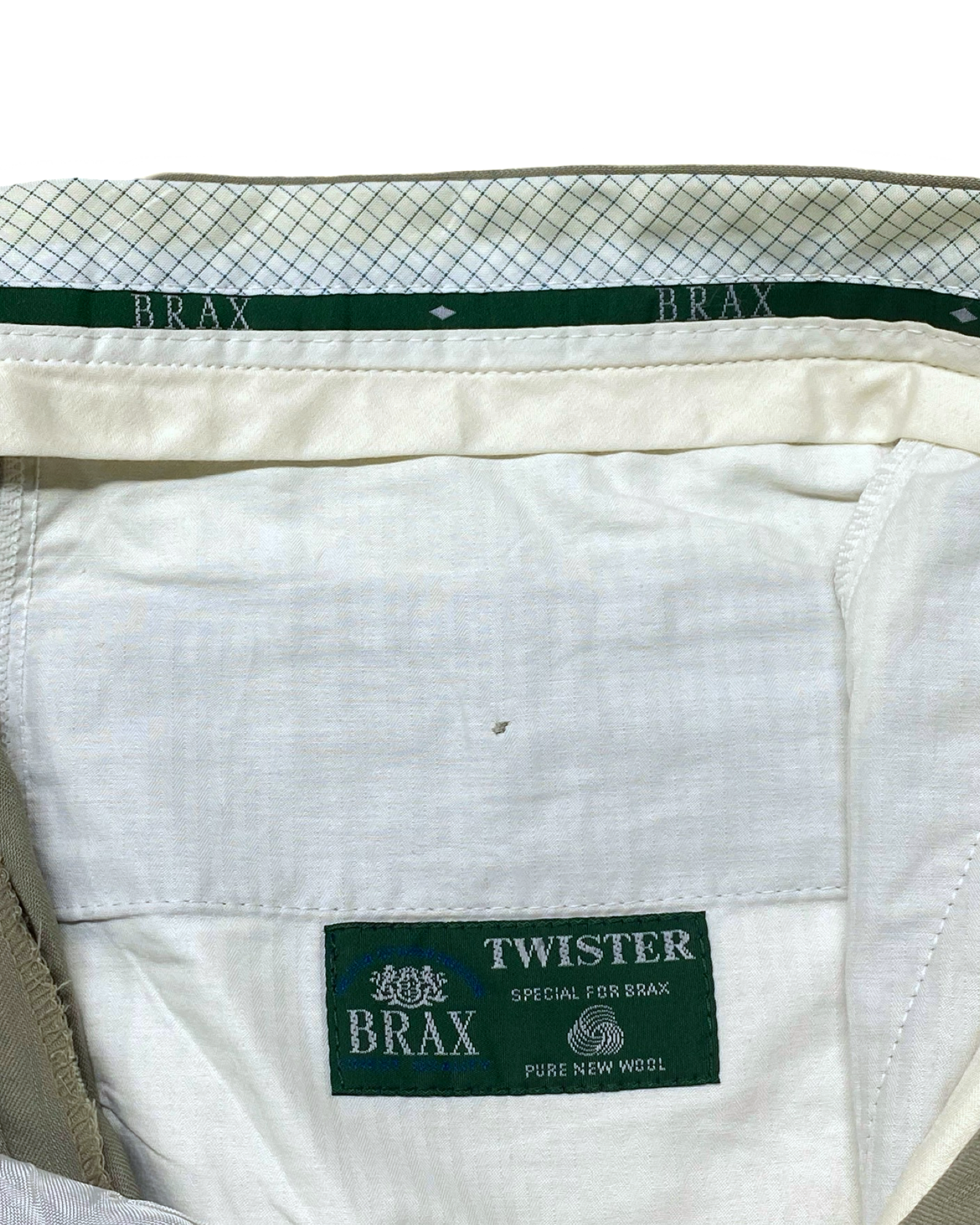 Brax Beige Pleated Pants | Waist 38” | Length 42.5”