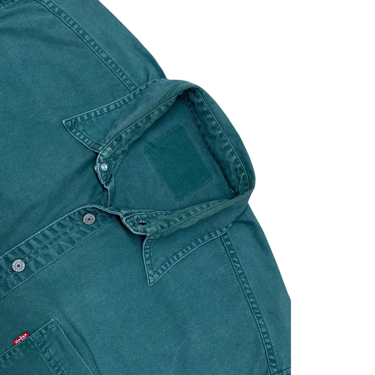 Levi’s Green Shirt | Large | Chest 24.5”