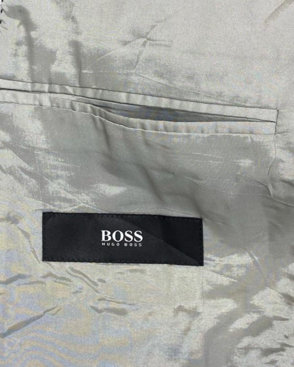 Hugo Boss Velvet Blazer | Medium | Chest 22.5”