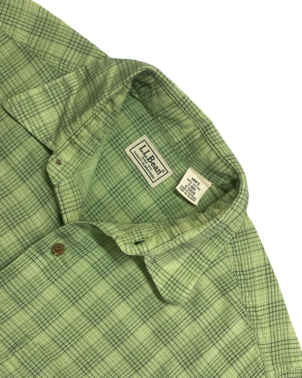L.L.Bean Green Micro-Check Short Sleeve Shirt | Size Medium | Chest 21 WorkmenWear.pk L.L.Bean Green Micro-Check Short Sleeve Shirt | Size Medium | Chest 21 WorkmenWear.pk