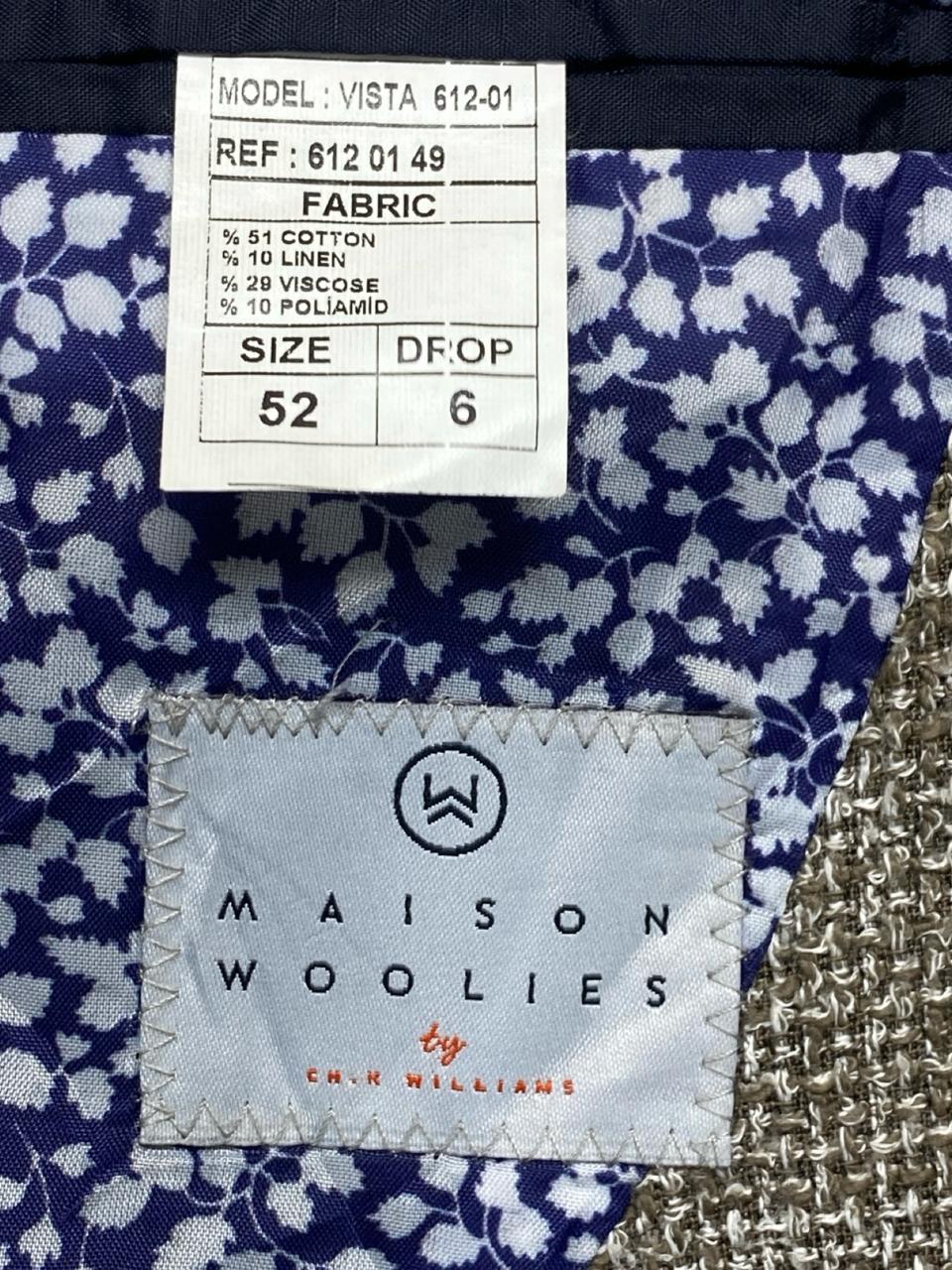 Maison Woolies Beige Textured Linen Blend Blazer | Medium | Chest 22.5”