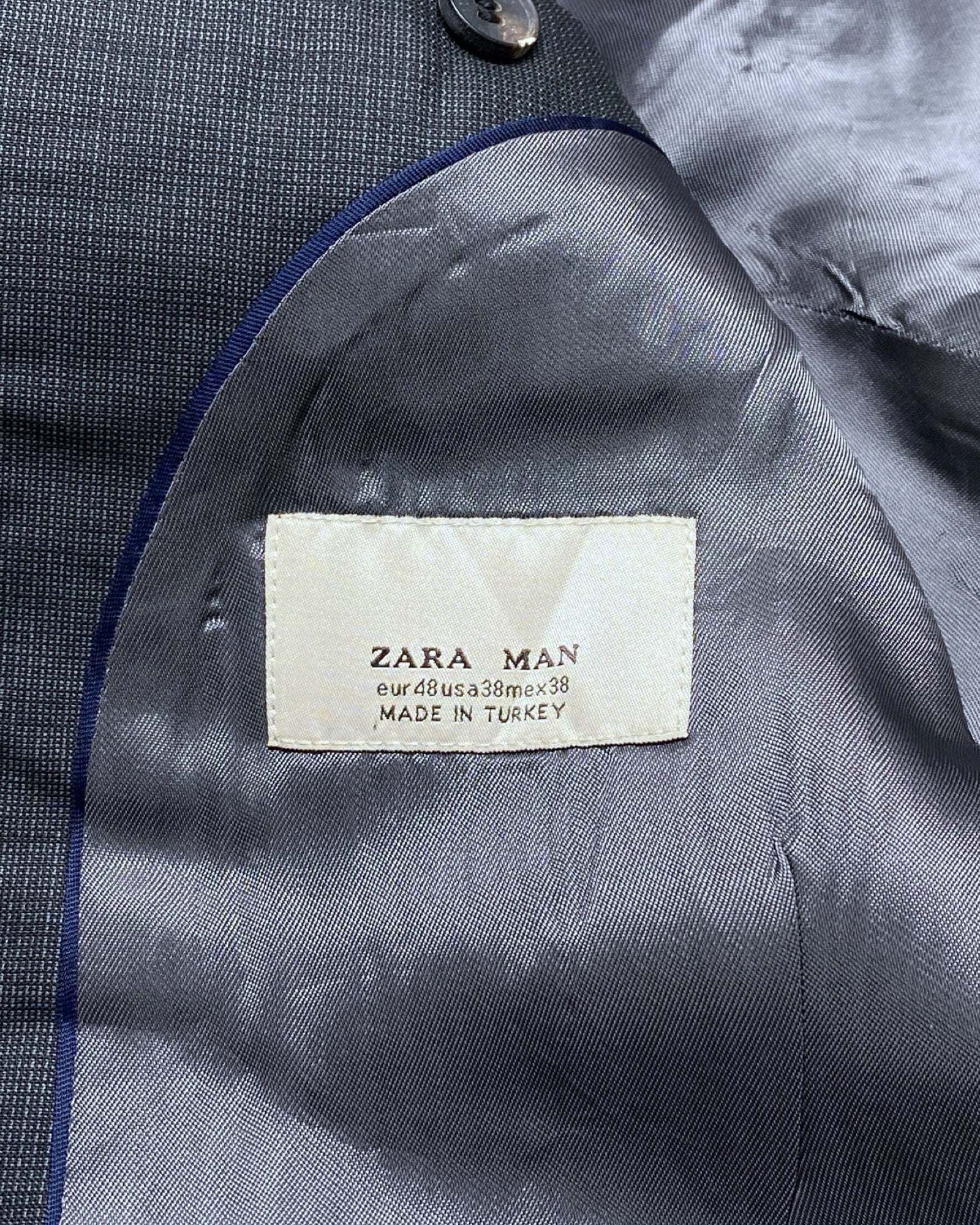 Zara Man Classic Fit Textured Charcoal Blazer | Chest 20.5” | Size 38 (EUR 48)